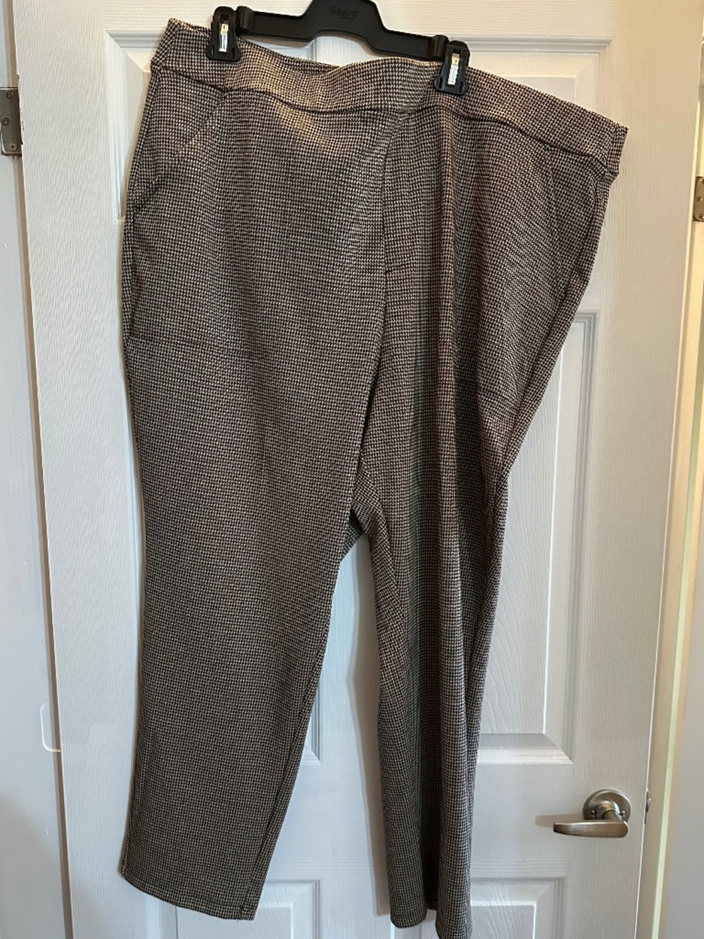 Croft & Barrow 3X Short Pull-On Pants Black & White Micro Houndstooth